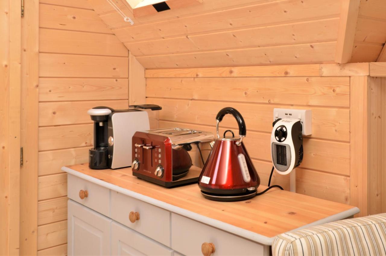 Seal Point Cabin - Luxury Glamping Cairndow Extérieur photo